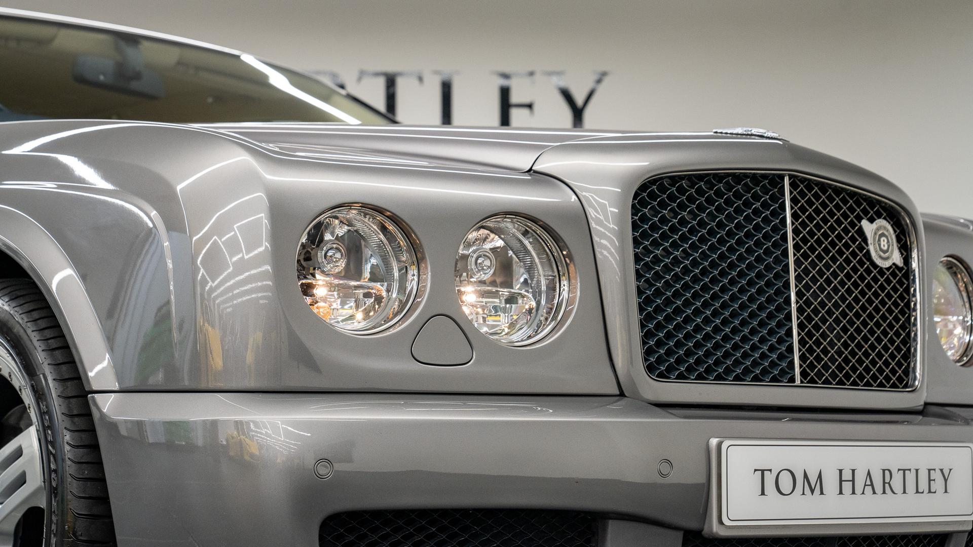 Bentley Brooklands Photo 31728898-35f2-4e7e-b102-0a8246e952e4.jpg