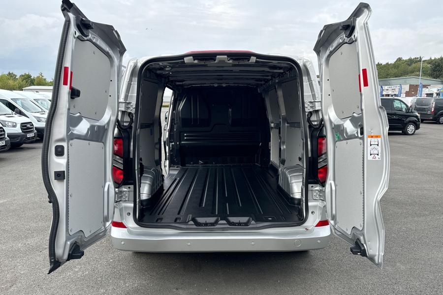 Ford TRANSIT CUSTOM Photo 31785dd7-32ba-4446-9a80-7bd93a9f013a.jpg
