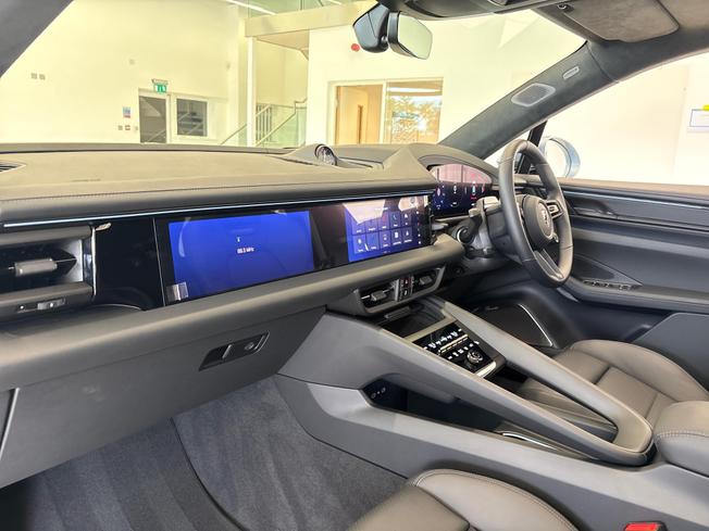 Porsche Macan Photo 13