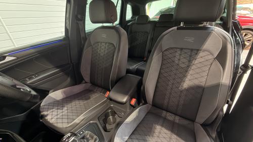 Volkswagen Tiguan Photo 318f206e-d367-40c9-a660-758c91adc50a.jpeg