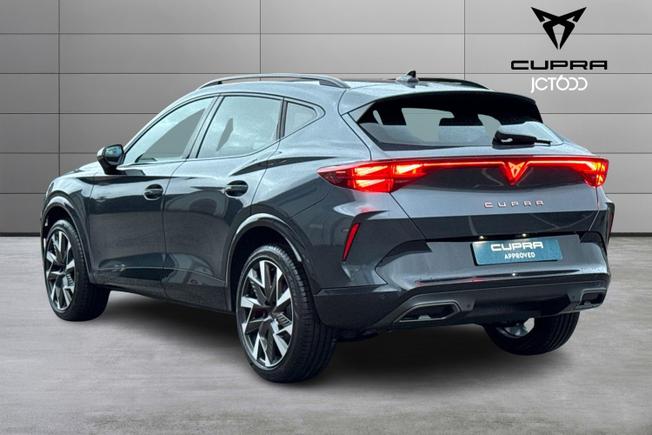 CUPRA Formentor Photo 3