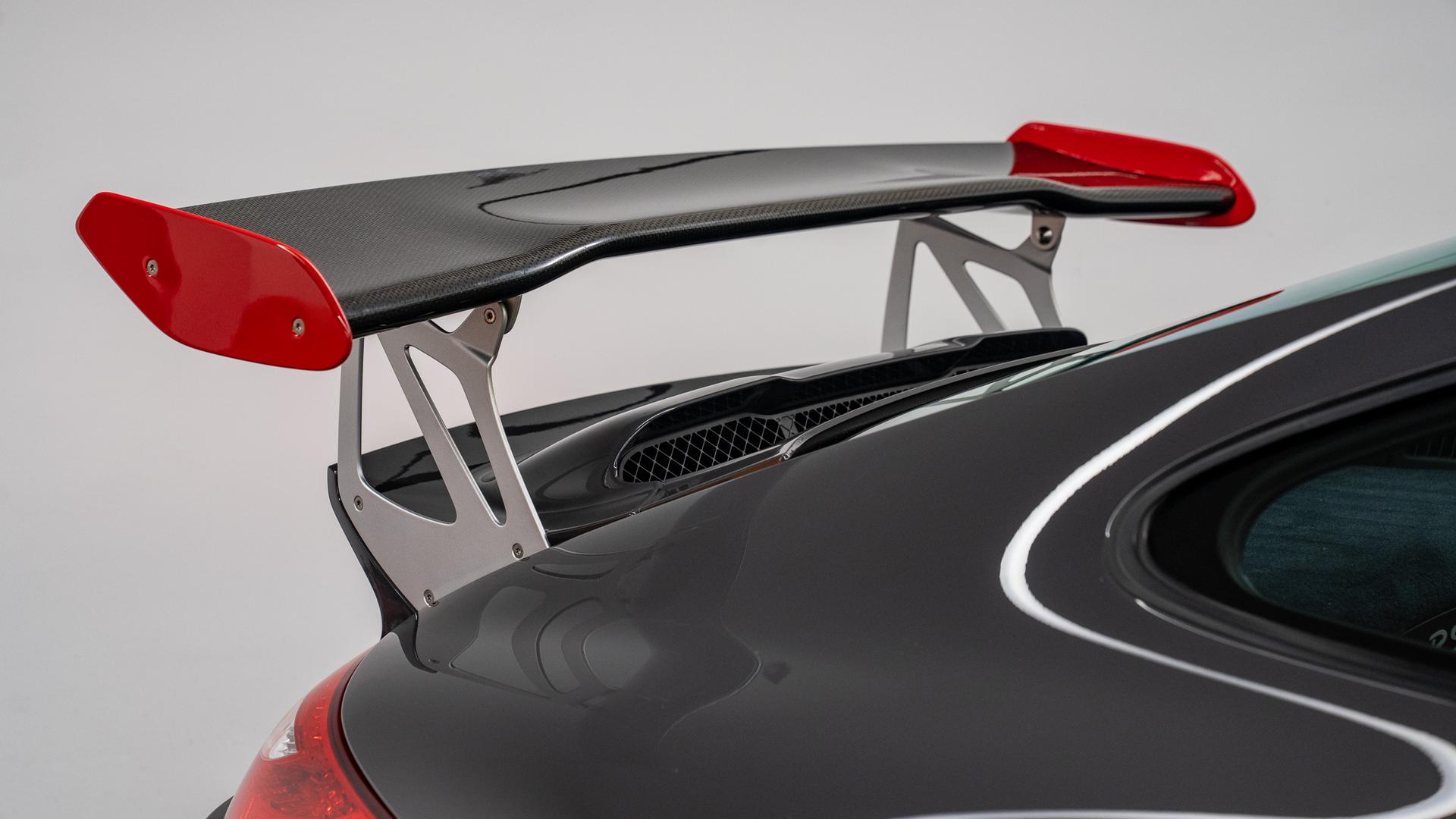Porsche 911 Photo 31acafd8-4eb0-4315-ba4c-315a92ecd07b.jpg