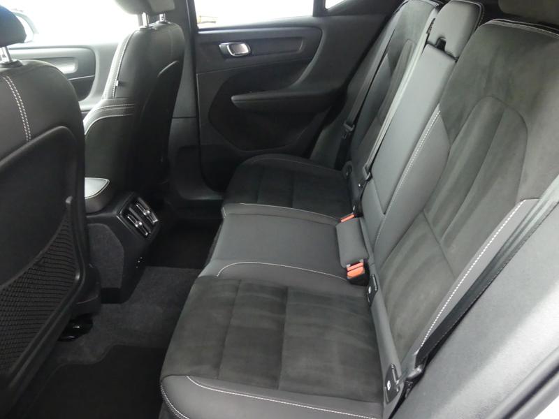 Volvo XC40 Photo 31c852cb-c43b-40a2-b516-f7dc8f6e7361.jpg