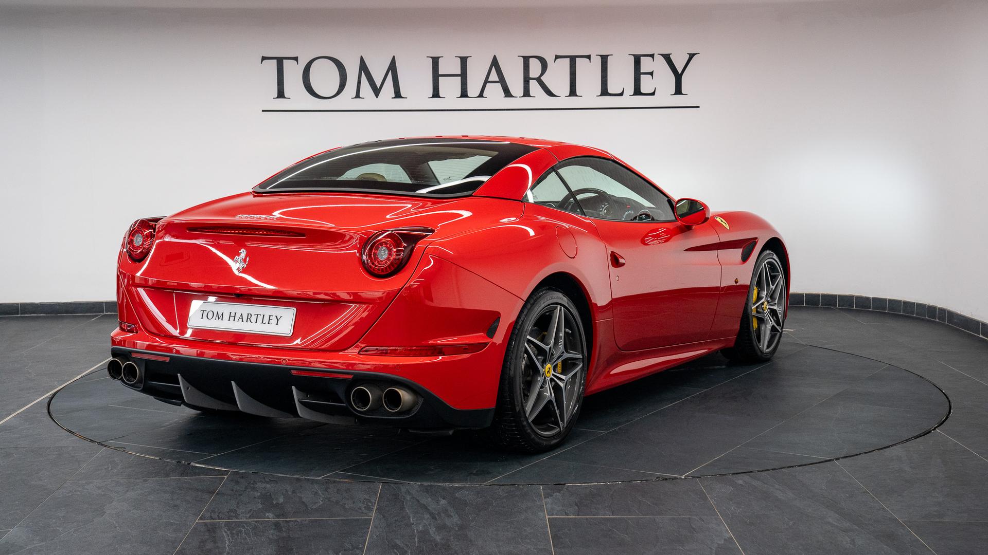 Ferrari California Photo 31cd6867-f39b-4a77-bbf1-39e2fb5e522f.jpg