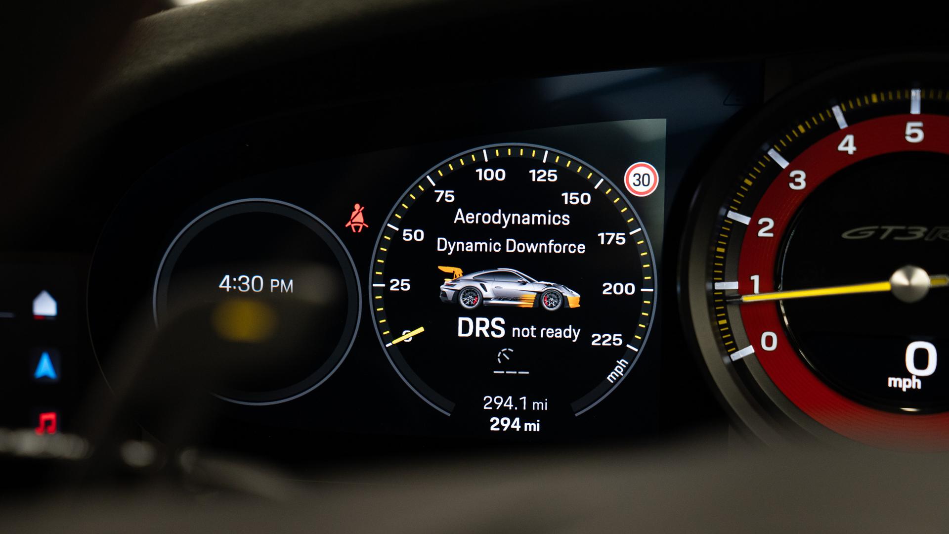 Porsche 911 Photo 31d09f0f-077e-419f-9489-d5ada1b4afc6.jpg