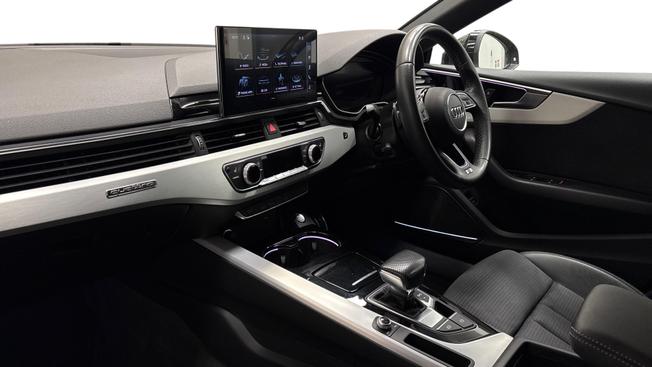 Audi A5 Photo 2