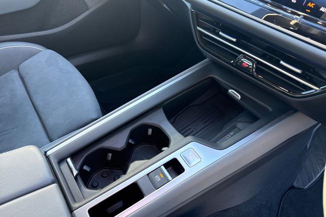 VOLKSWAGEN Passat Photo 39