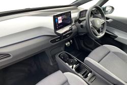 VOLKSWAGEN ID.3 Photo 2