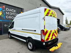 Ford Transit Photo 10