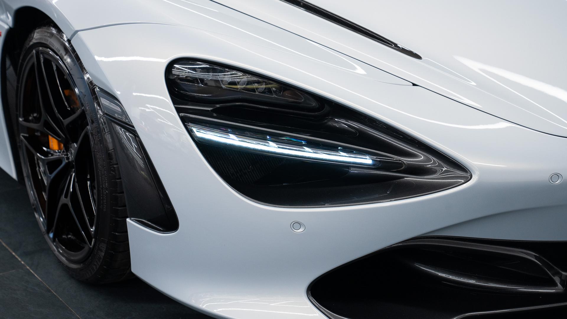 McLaren 720S Photo 31ee5c57-828a-4163-b421-815325b0ffac.jpg