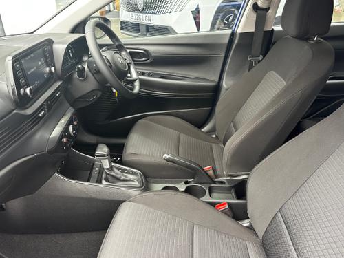 Hyundai i20 Photo 32029990-3ba1-45c5-935f-cb7df342a2cc.jpeg