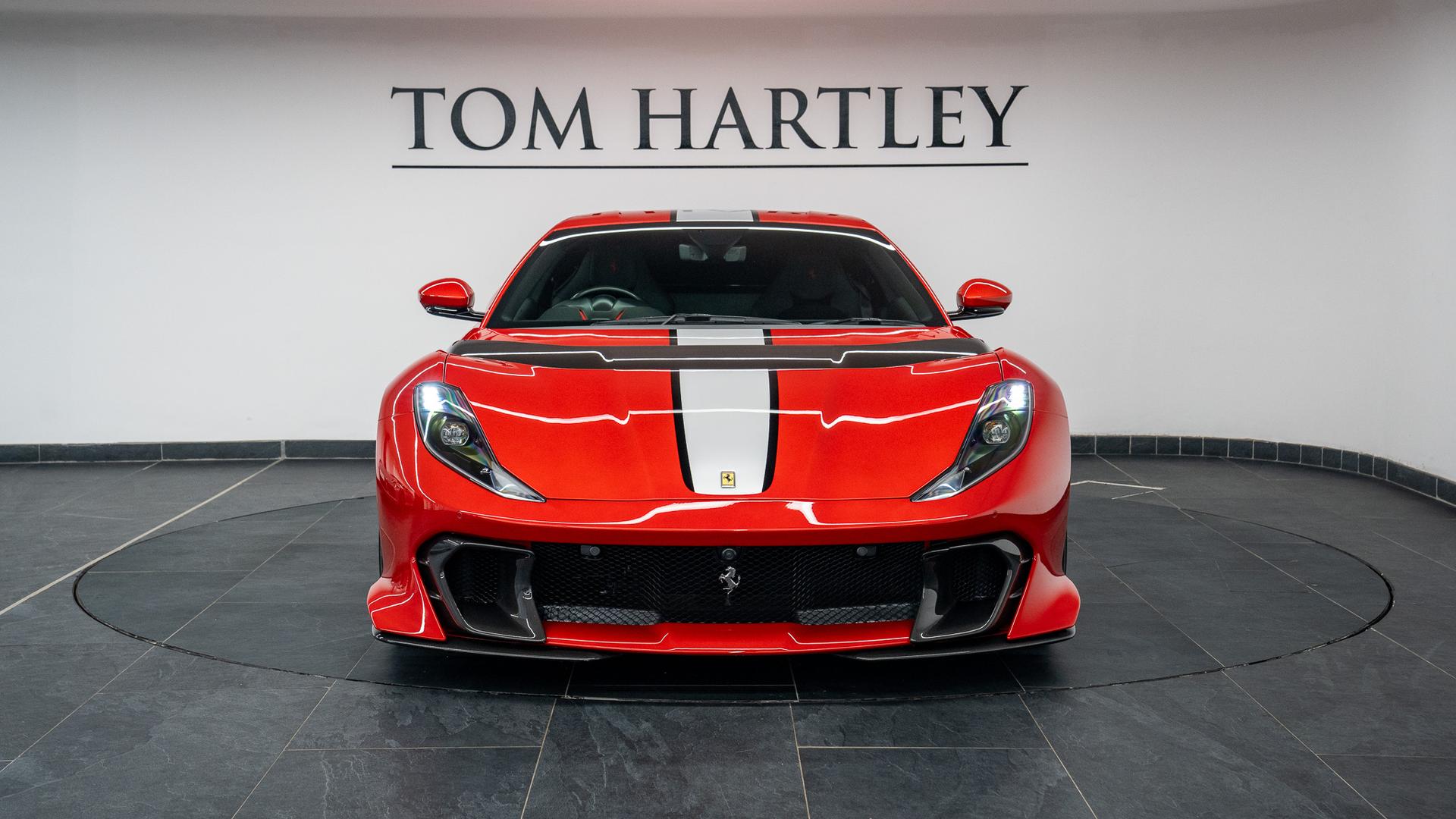 Ferrari 812 Photo 32172031-ef5f-4a5a-937d-381c19ecfb16.jpg