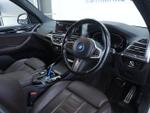 BMW iX3 Photo 2