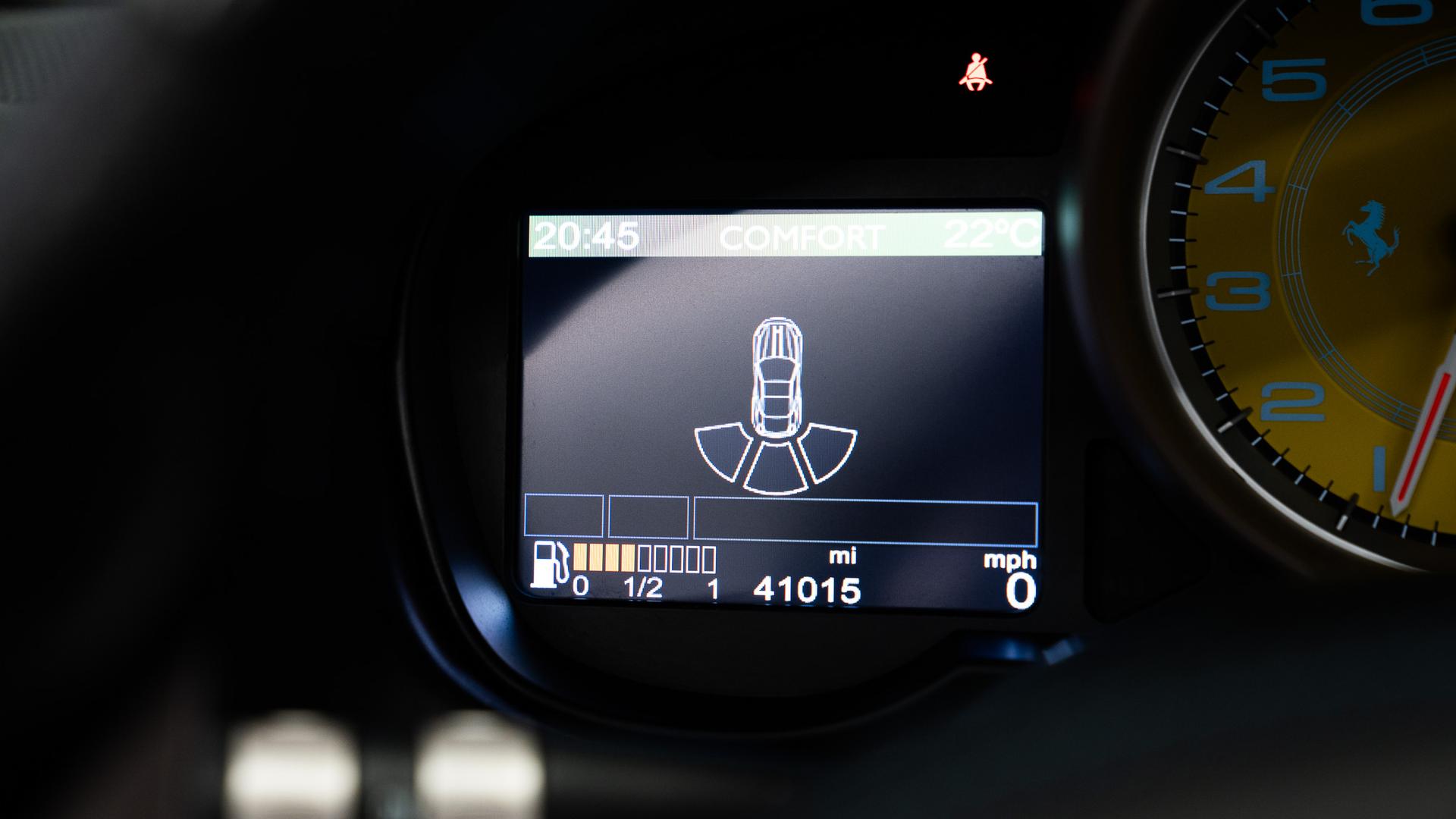 Ferrari California Photo 32328168-8264-4b19-9042-a70e3bfe3d6e.jpg