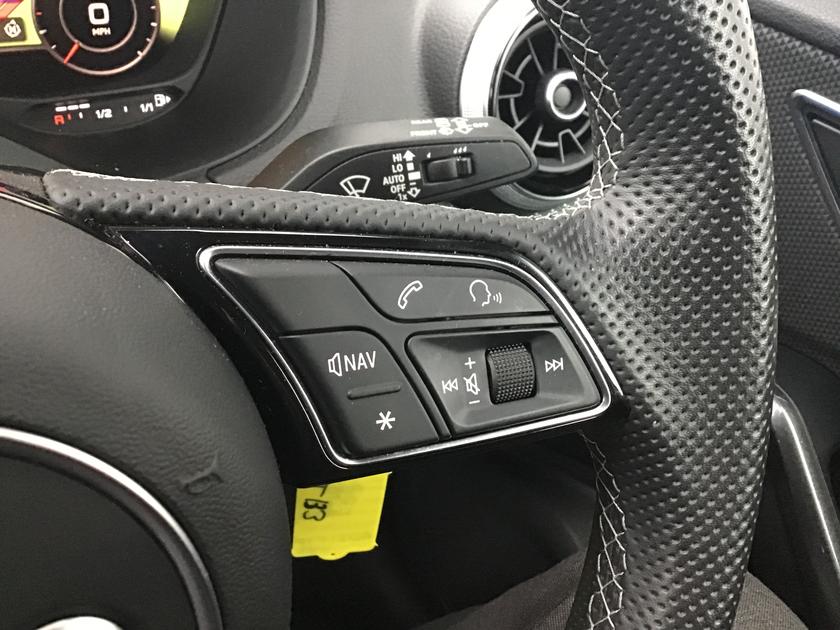 Audi Q2 Photo 323420a3-7d09-4432-abc1-bc6c1ab9b6ee.jpg