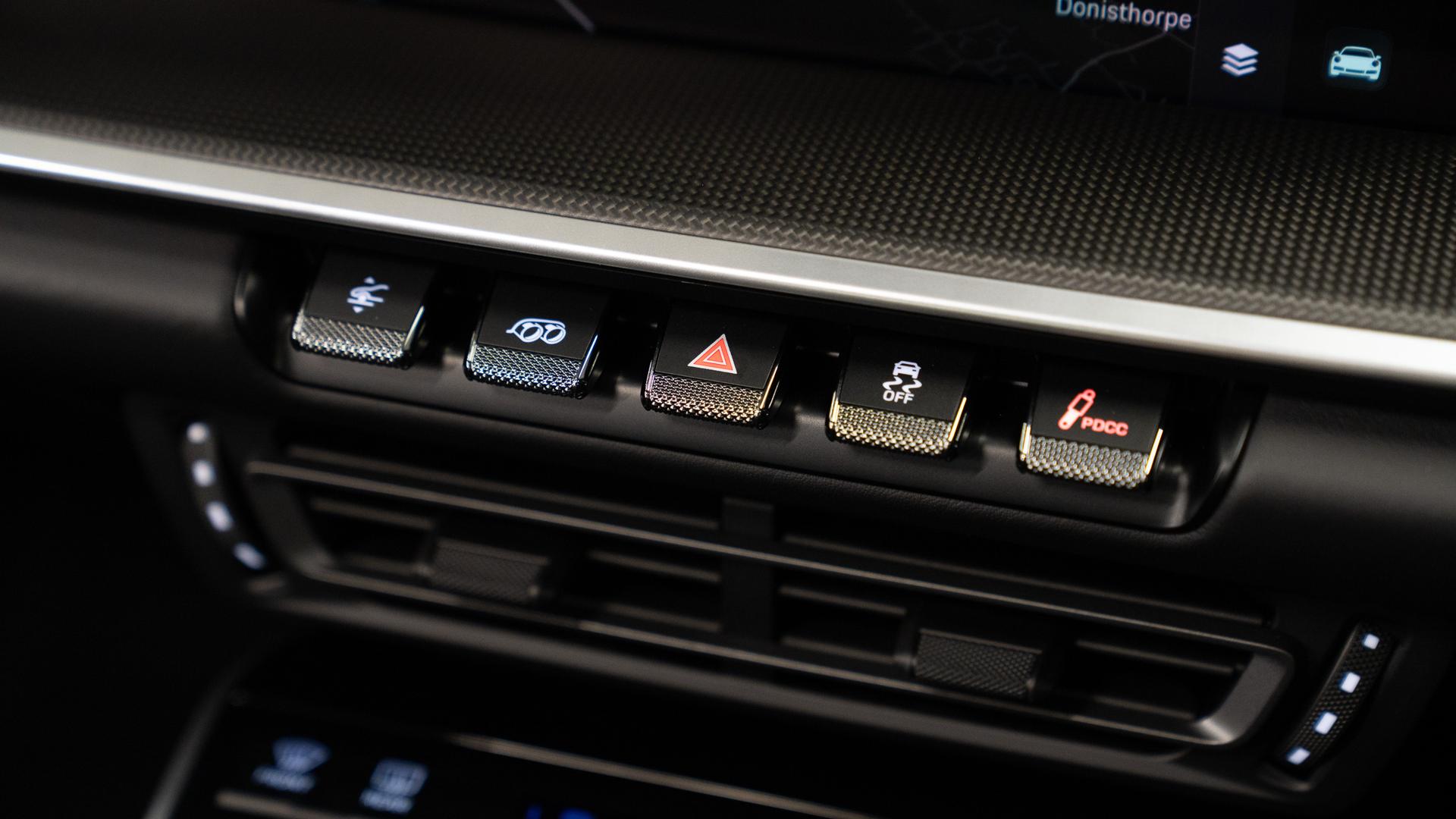Porsche 911 Photo 324026a6-127e-4145-9733-447de08abfef.jpg
