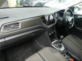Volkswagen T-Roc Photo 11