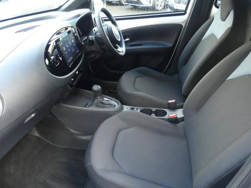 Toyota Aygo X Photo 3251e29b-ab1d-42cb-a0c3-23d92975bf48.jpg