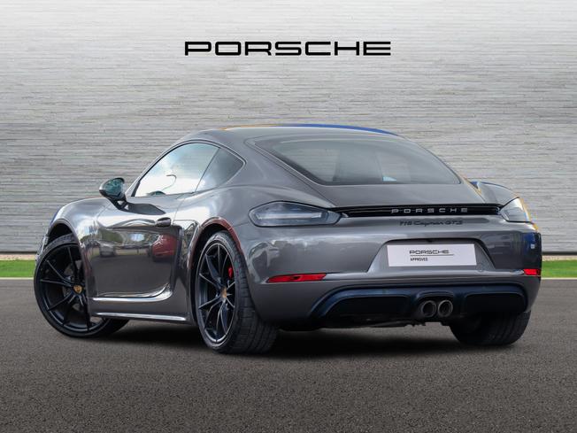 PORSCHE 718 Cayman Photo 2