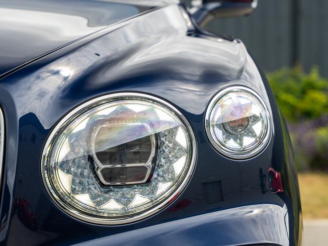 BENTLEY Bentayga  Photo 46