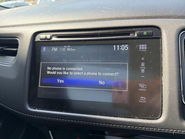 Honda HR-V Photo 32627750-e0f0-4122-ae26-ac175f2f01e2.jpg