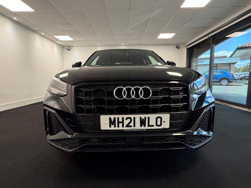 Audi Q2 Photo 32633579-45ce-464c-9c8b-185864f591e0.jpg