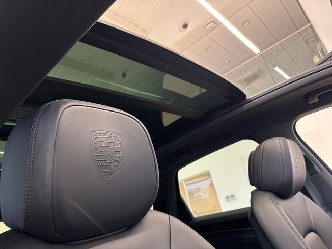 PORSCHE Cayenne Photo 28