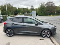 Ford Fiesta Photo 4