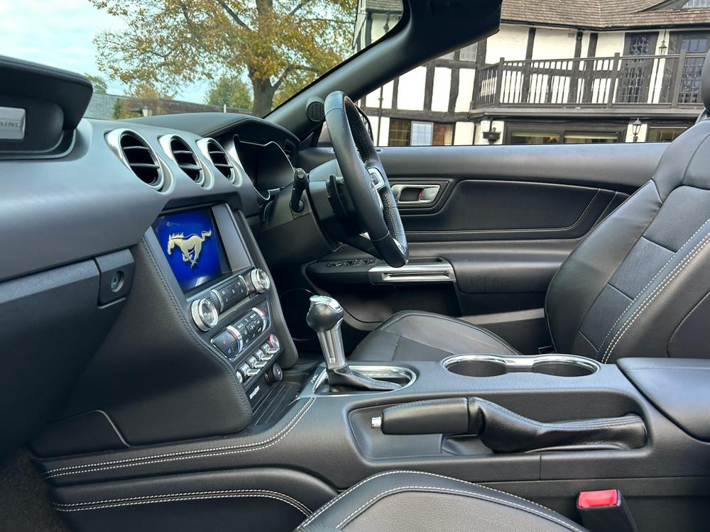 Used Ford Mustang AF18AEM 24