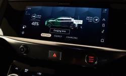 Jaguar I-PACE Photo 16