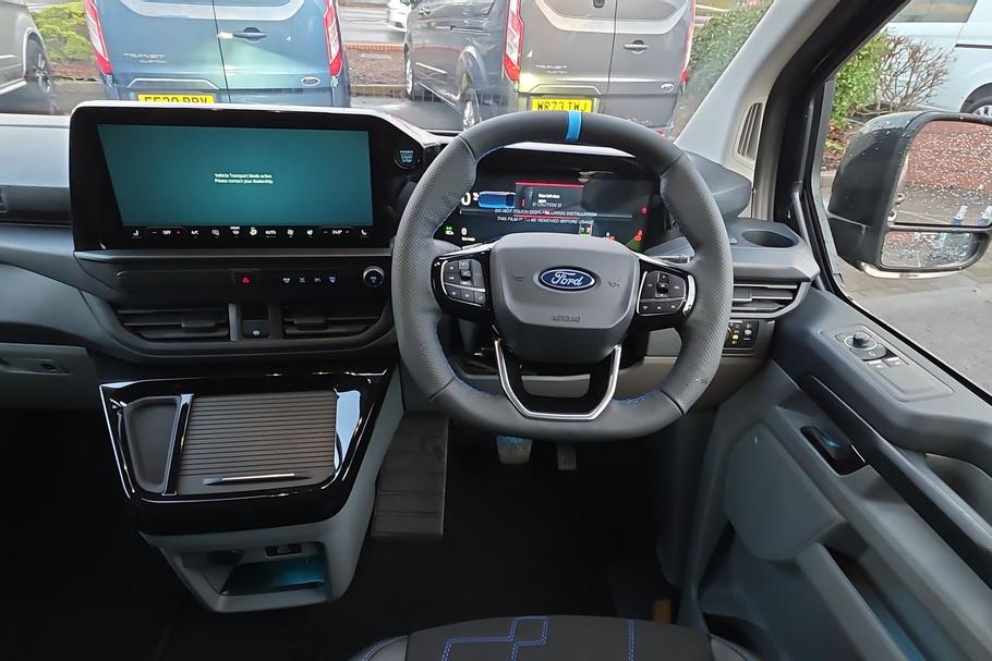 Used Ford TRANSIT CUSTOM L1DCIVMSRT17 9