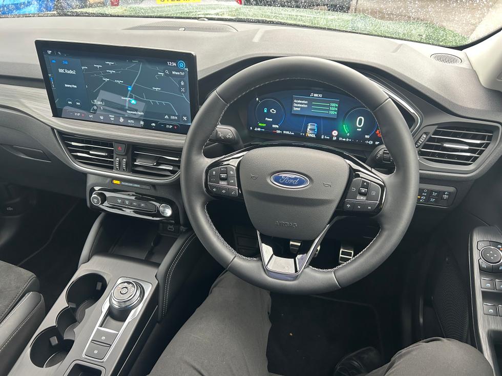 Ford Kuga Photo 3292ef61-a69e-4d49-8e4d-6d902b5292f3.jpeg