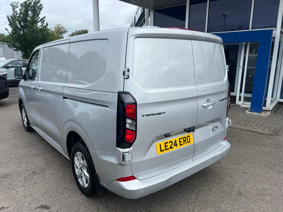 Ford Transit Custom Photo 32a7f596-ffeb-4c4b-a87c-88d4fe8d3cb3.jpeg