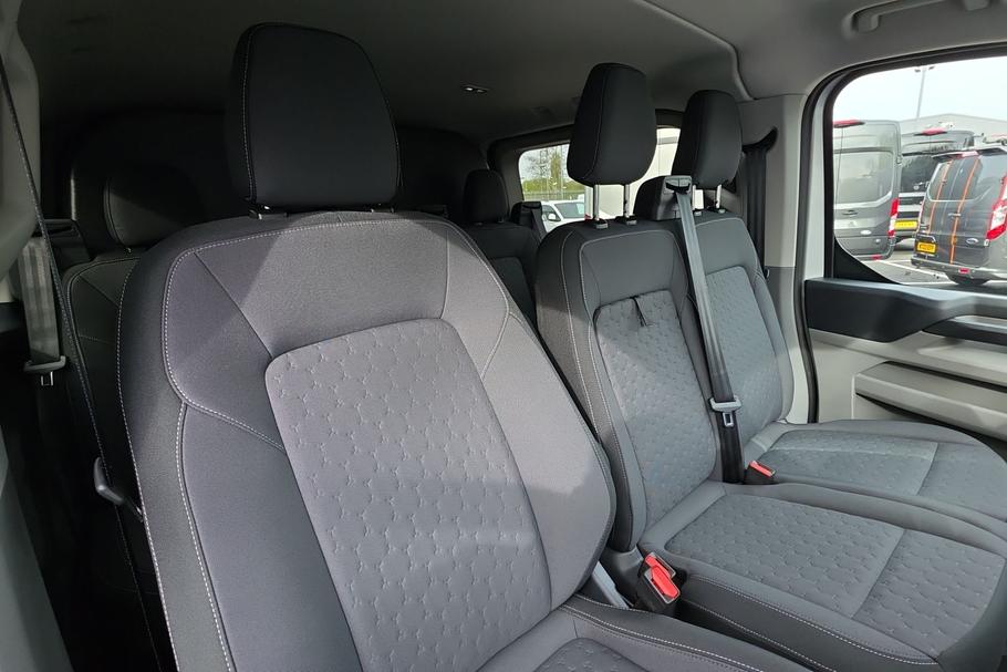 Used Ford TRANSIT CUSTOM DCIVCUSTOM24 17