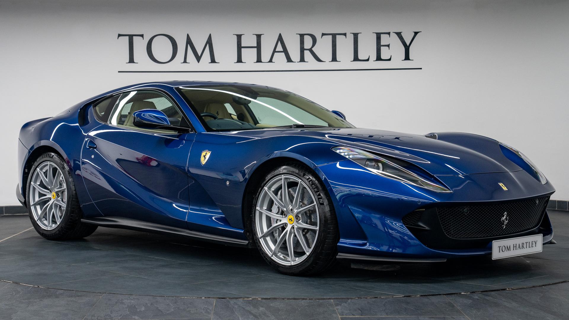 Ferrari 812 Photo 32d90251-2fd1-4d6d-866e-91e2aefad852.jpg