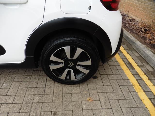 Used Citroen C3 1.2 KV17WVN 4