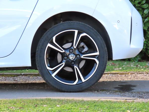 Used Vauxhall Corsa LL23HKT 8
