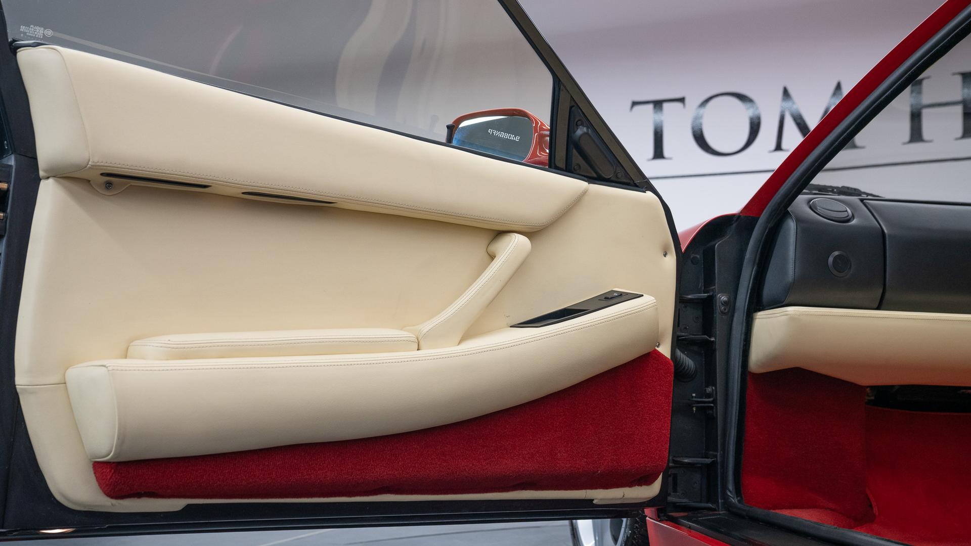 Ferrari 512 TR Photo 32e099cc-62e9-4228-bde1-0fd6bdcfa7d5.jpg