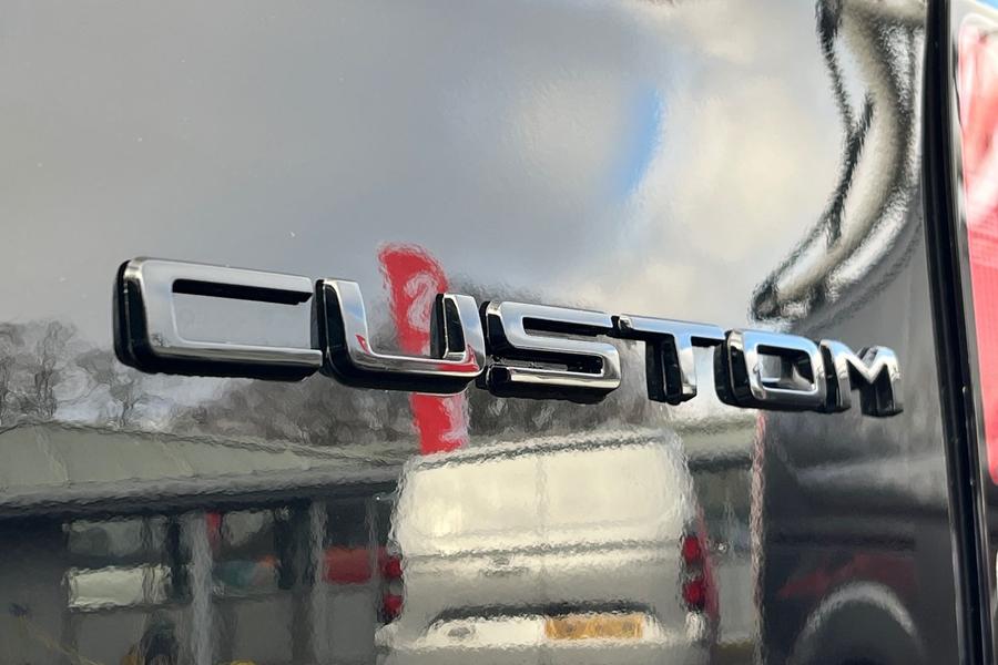 Ford CUSTOM Photo 32e48b66-bf7f-4475-9893-e51df2ce3260.jpg