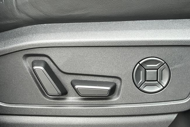 AUDI Q5 Photo 26
