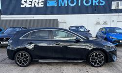 Kia CEED Photo 1