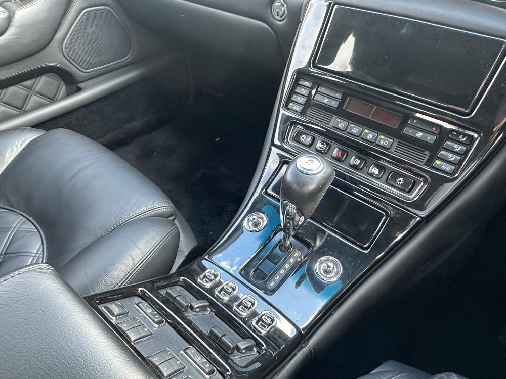 Used Bentley ARNAGE 6.8 Y211CLA 27