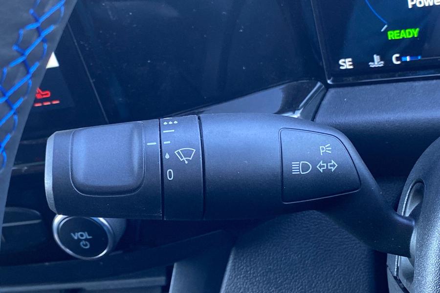 Ford TRANSIT CUSTOM Photo 33312b27-2365-4d02-b9ac-0b3f24129ef1.jpg