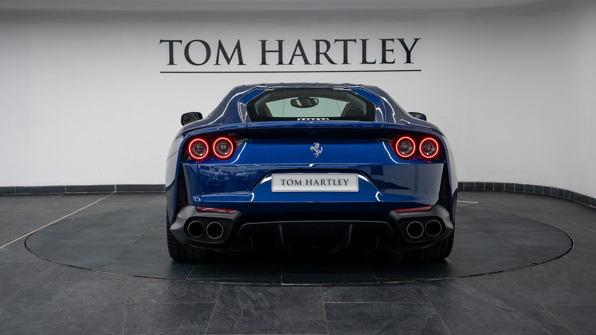 Ferrari 812 Photo 3343c3fc-c066-4ec6-8d34-7fea90982fb2.jpg