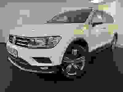 Used 2019 Volkswagen Tiguan Allspace 4X4 7 SEATER AUTOMATIC 2.0 TDI Match SUV 5dr Diesel DSG 4Motion Euro 6 (s/s) (150 ps) at Hodgson Car Sales