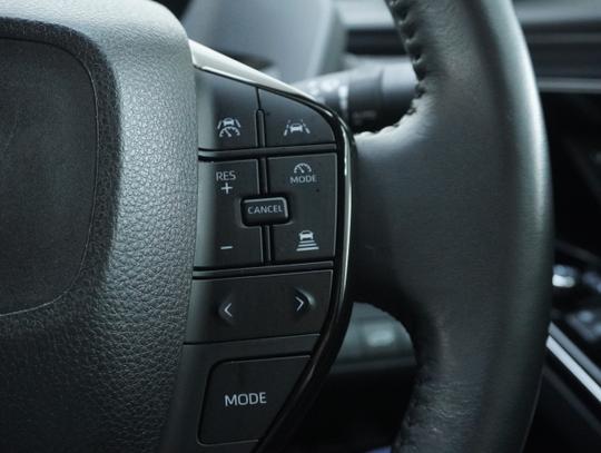 Toyota bZ4X Photo 3352d256-823a-429b-b399-495a2babd2db.jpg