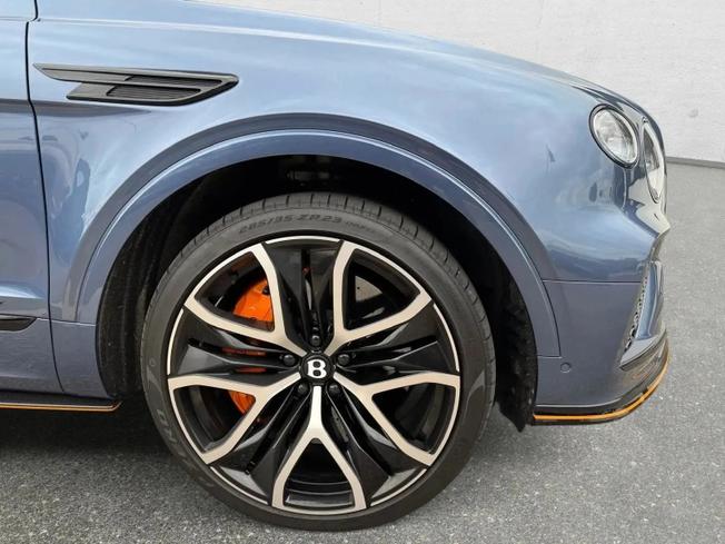 BENTLEY Bentayga Photo 23