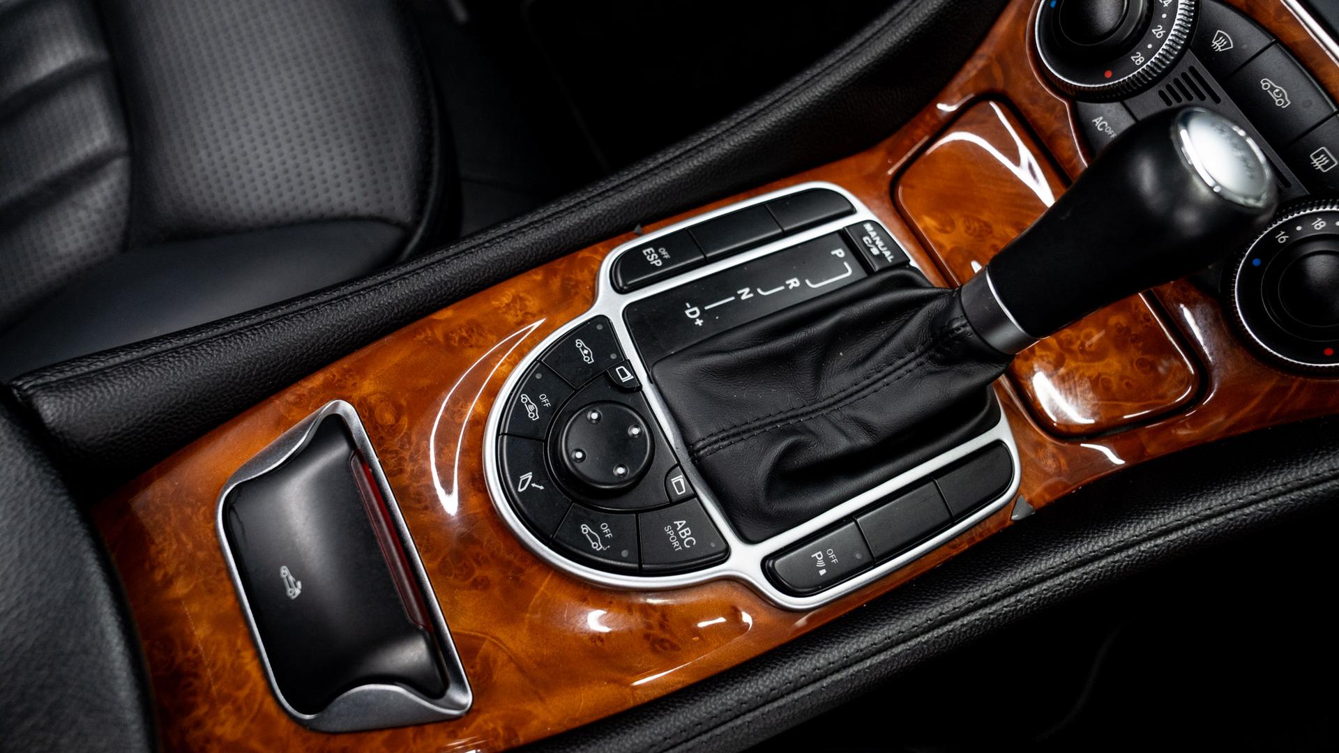 Mercedes-Benz SL65 Photo 335c6598-4ab9-4bd9-b0bf-396606fe8b1a.jpg