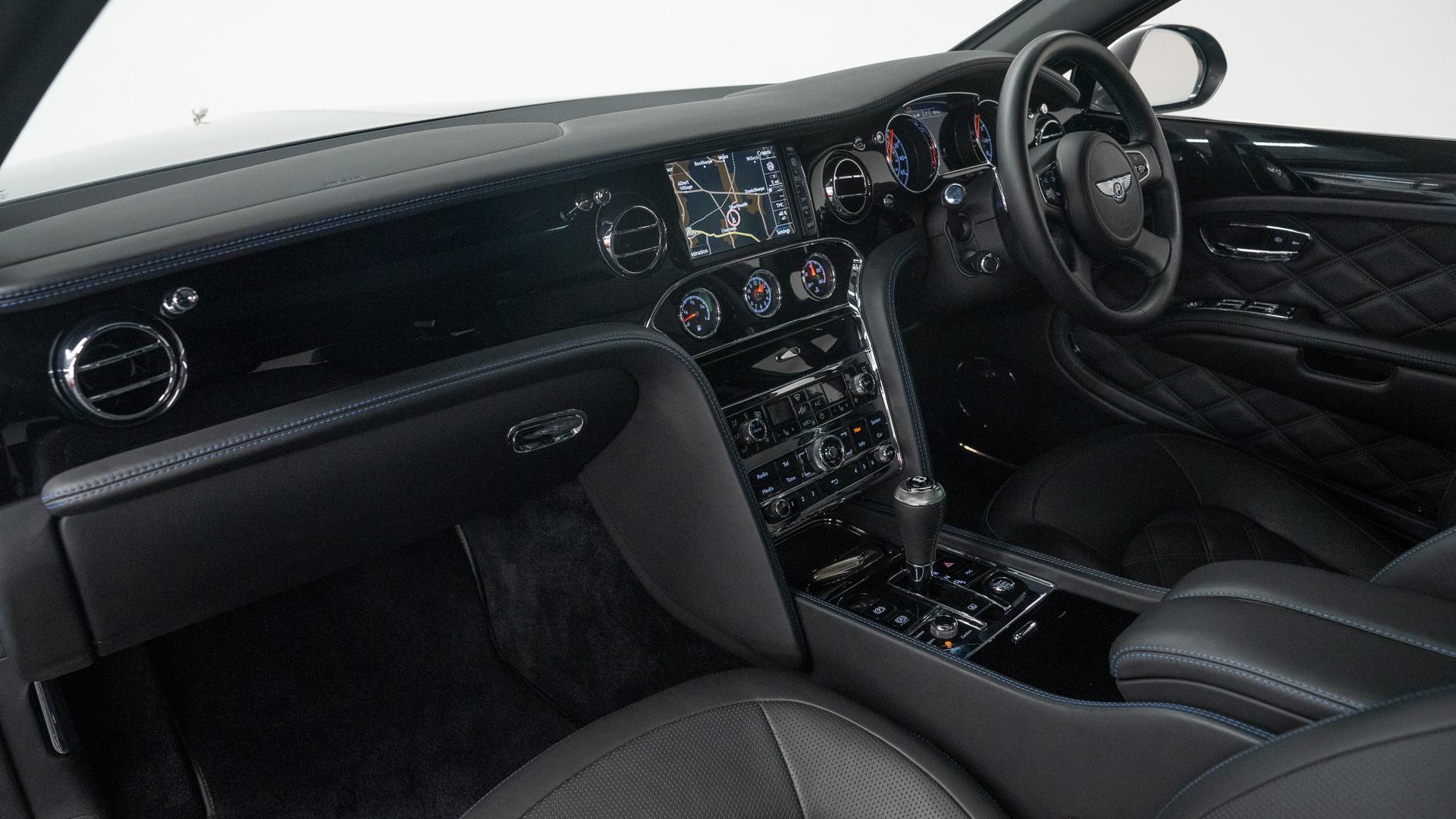 Bentley Mulsanne Photo 33659f35-f16b-4654-98d3-c5e1a407dfbc.jpg
