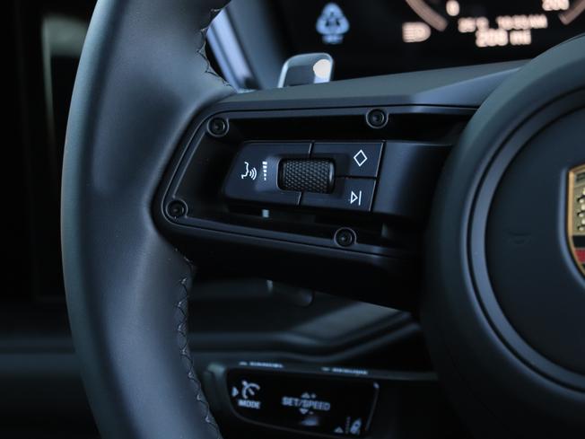 PORSCHE Cayenne Photo 18
